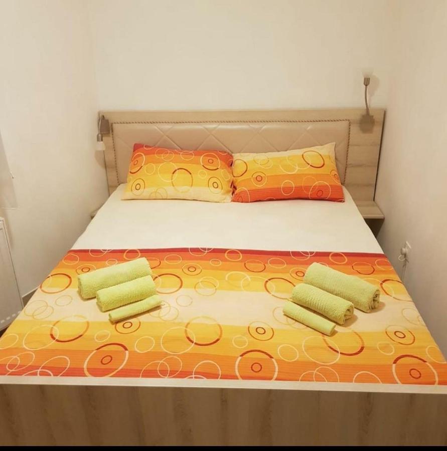 Holiday Wing Apartment 2 Jagodina Kültér fotó